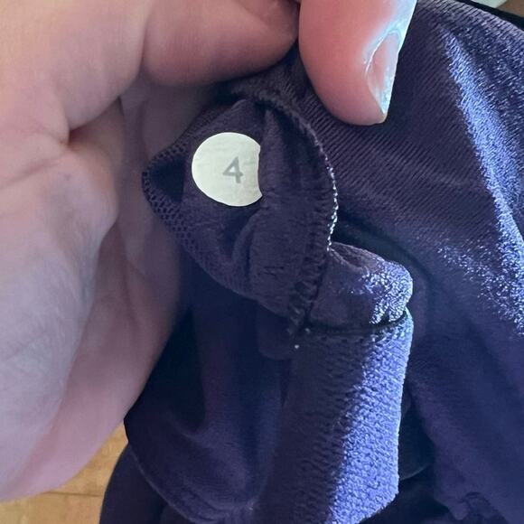LULULEMON Deep Purple Plum Long Fitted Workout Yoga Tank Top 4 - Picture 4 of 4